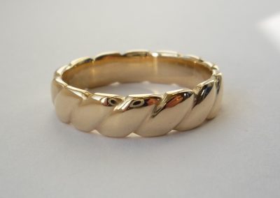 gold ring
